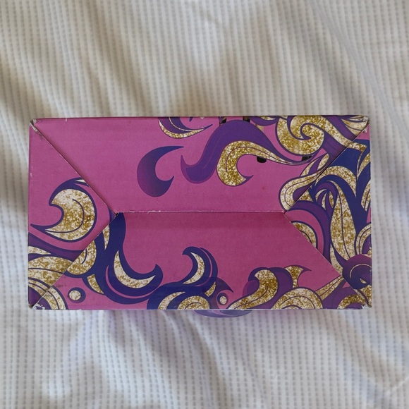 Nickelodeon Victorious Purple Alarm Clock 2012 - Picture 5 of 6